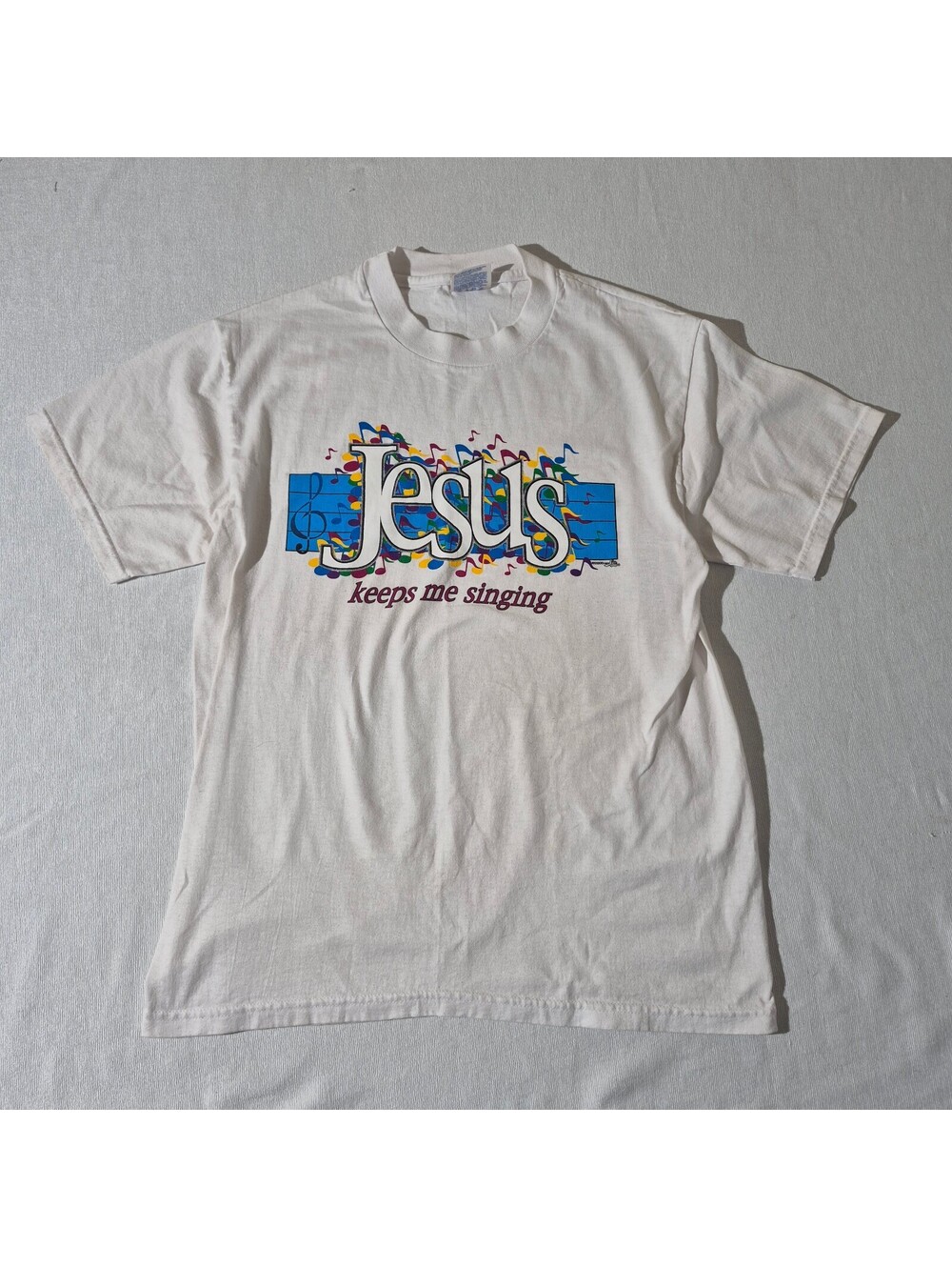 00s Jesus Keeps Me Singing M Medium Christain white T-shirt